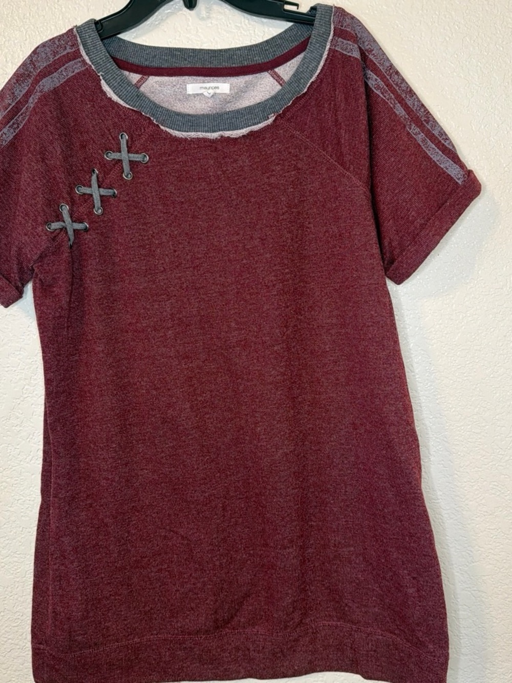 Maurices Maroon Short Sleeve Pullover with Gray Trim